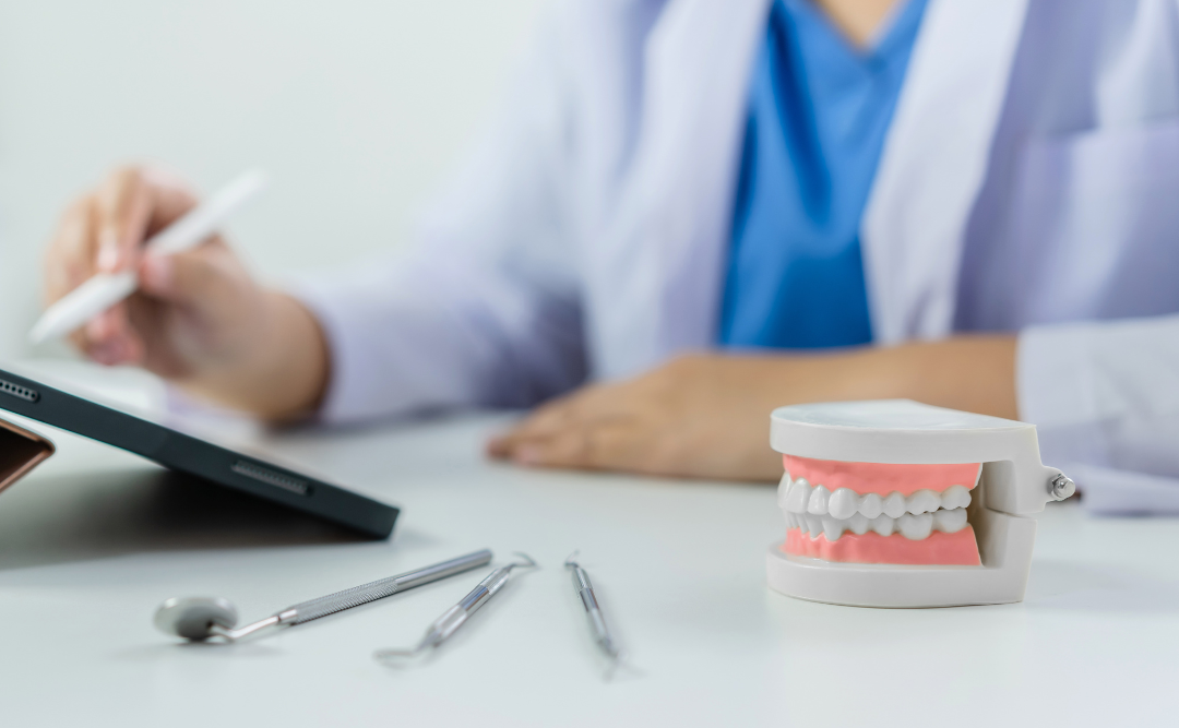 インプラント前の確認ポイント｜ムクノキ歯科